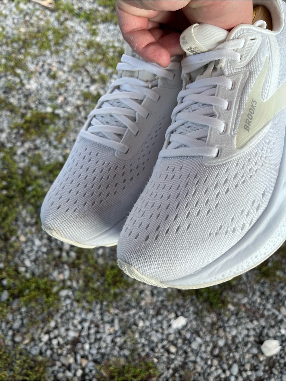 Brooks Adrenaline GTS 24
Comfort/Athletic
Medical Field Shoe
Size 8.5 for Women - Picture 4 of 10
